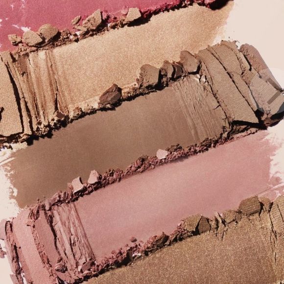 Iconic London BLAZE CHASER FACE PALETTE brand new! - Picture 4 of 9